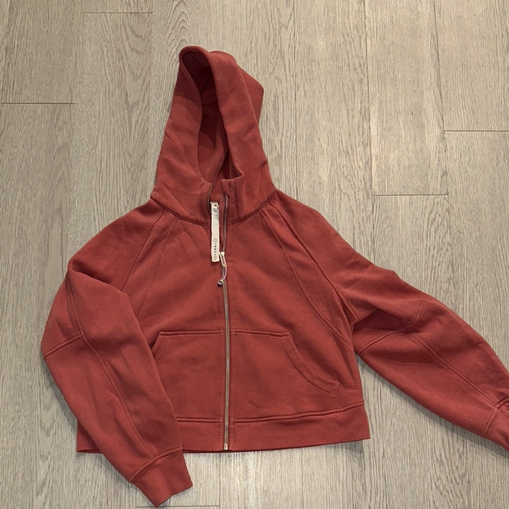 lululemon X Orangetheory cropped full zip scuba hoodie